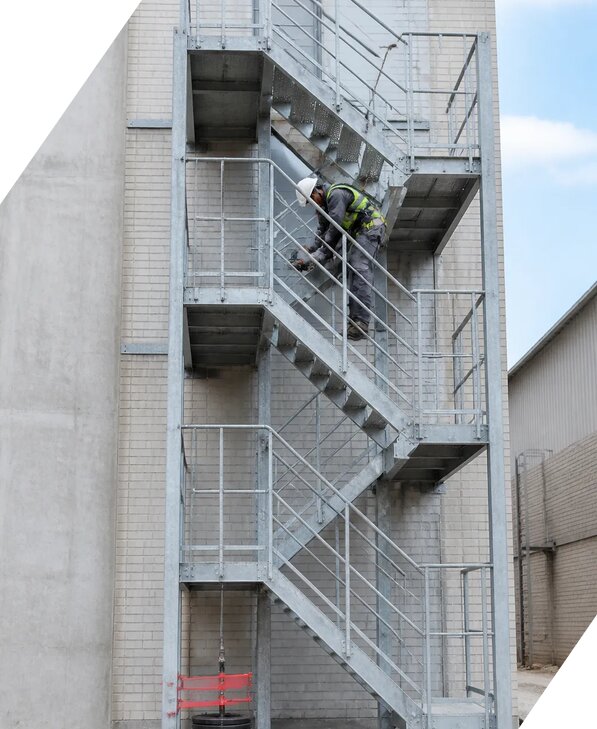 Испытание пожарных лестниц в Ижевске от 5194 р. | ЭкспертизаРоссия